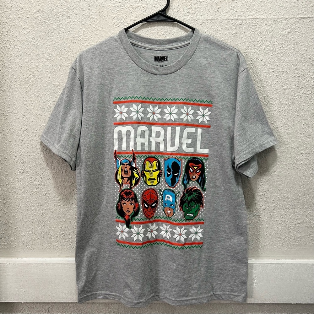 Marvel Grey Christmas Themed Boys T-Shirt XL